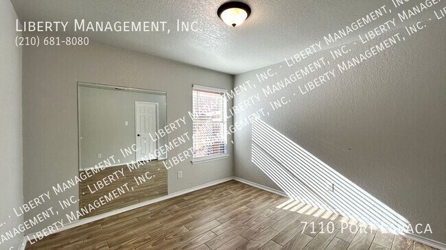 Building Photo - 7110 Port Lavaca