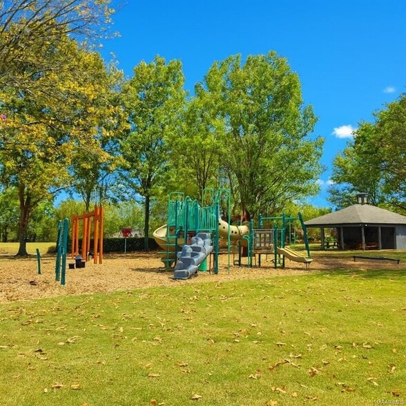 Building Photo - 8457 Chadburn Crossing