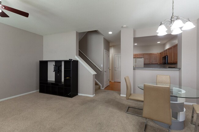 Building Photo - Townhouse in Desirable Stetson Hills Area in Colorado Springs