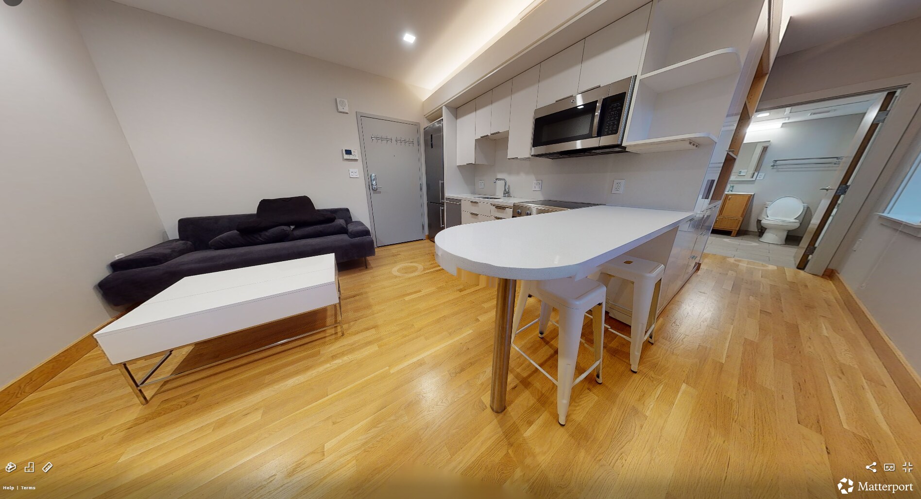 Building Photo - 114 Mount Auburn St