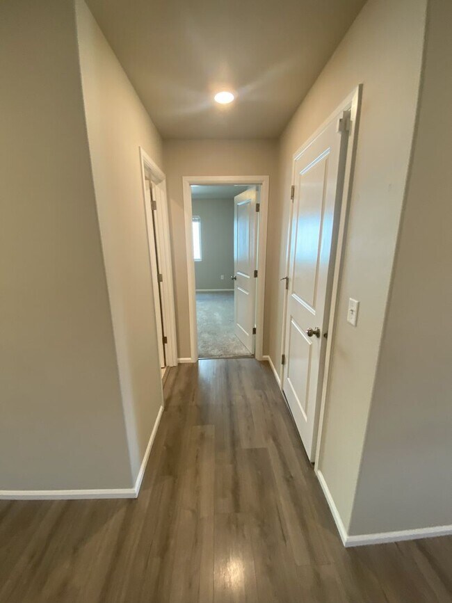 Building Photo - Spacious, modern 5-bed, 2.75-bath in sought-after Daisy Crossing Community in Sultan