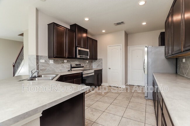 Building Photo - 7010 Palomino Bay