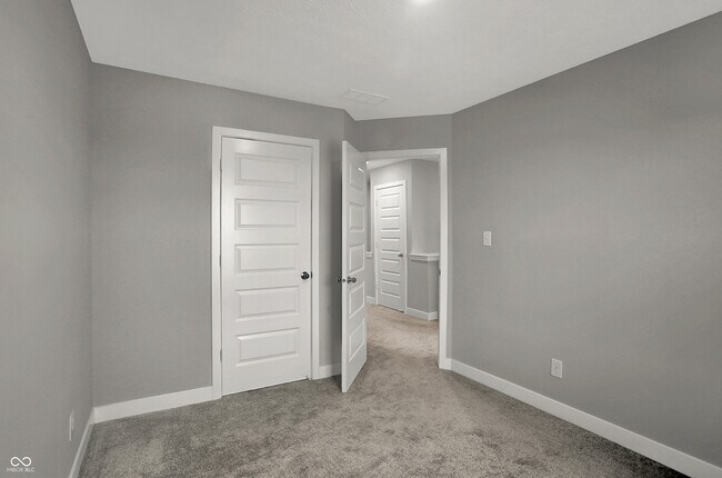 Building Photo - 3517 Buckner Dr