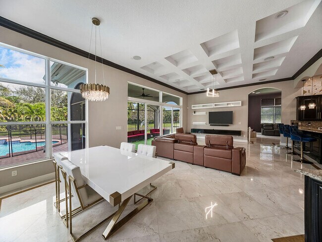 Building Photo - 9525 Captiva Cir