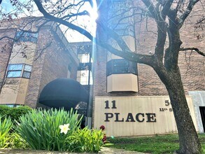 Building Photo - 11th Place Condominiums- 2BD/1.5 BA: Avail...