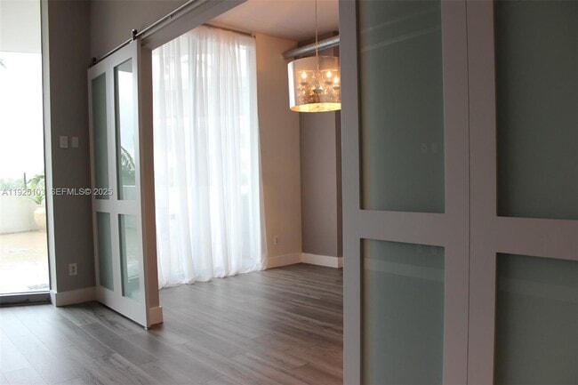 Building Photo - 3029 NE 188th St