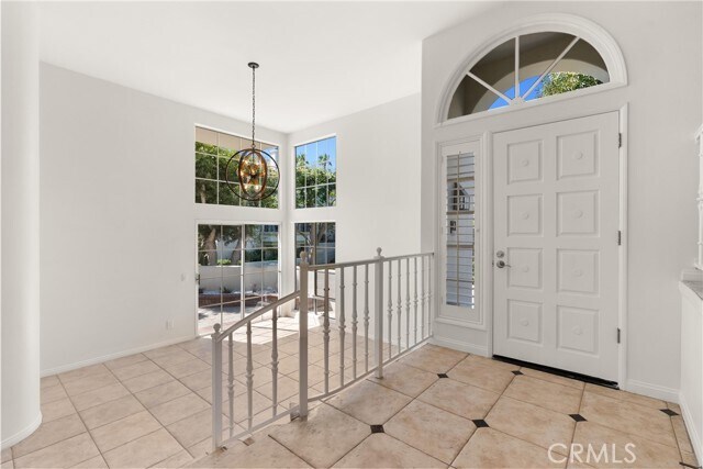 Building Photo - 6042 Shadowbrook Cir