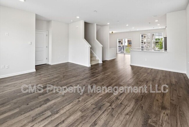 Building Photo - 25 Stanton Rd