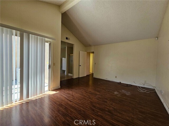 Building Photo - 13057 Kiwi Ln