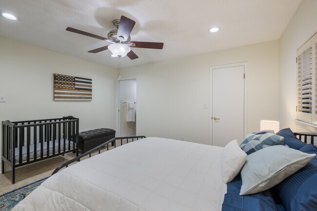 Building Photo - 7419 Pipers Bluff