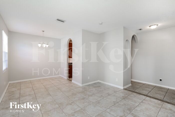 Building Photo - 10421 Goldenbrook Way
