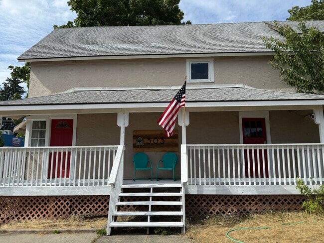 Building Photo - 303 E Indiana Ave