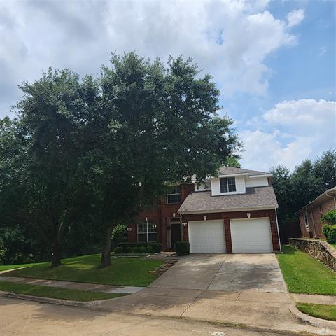 Building Photo - 1104 Summerbrook Dr