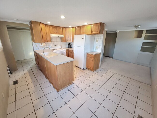 Building Photo - Out of this world home on Juniper Street in Milton