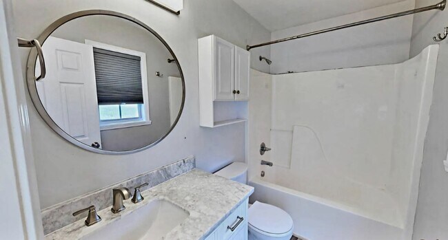 Building Photo - 3801 Bluestem Dr