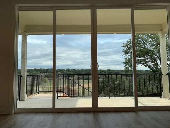 Building Photo - 2012 Centerline Ln