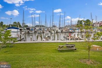 Building Photo - 312 Blenny Ln