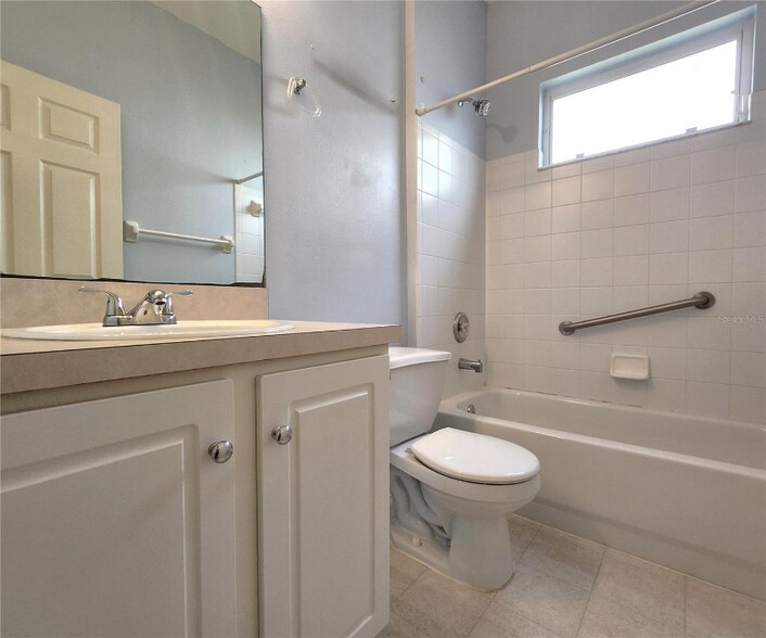 Building Photo - 10232 Grant Creek Dr