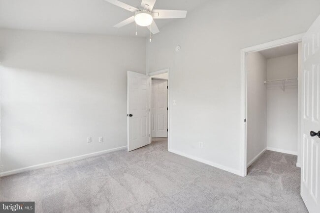 Building Photo - 1788 Paisley Ct