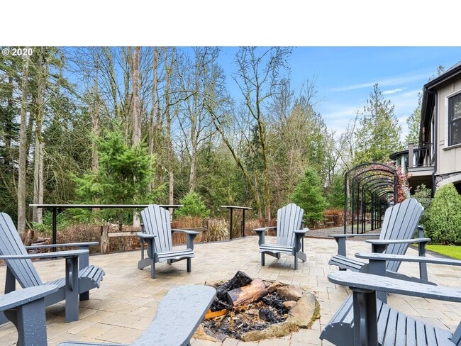 Building Photo - 9646 Southwest Carmina Lane