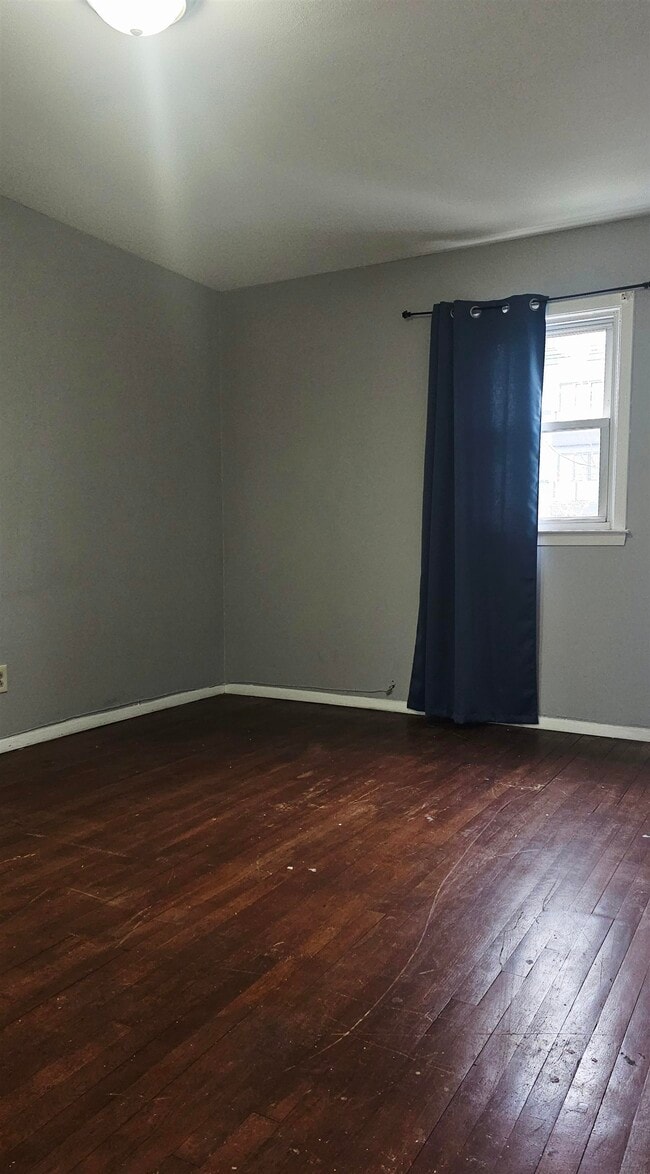 Building Photo - 71 Prospect Ave