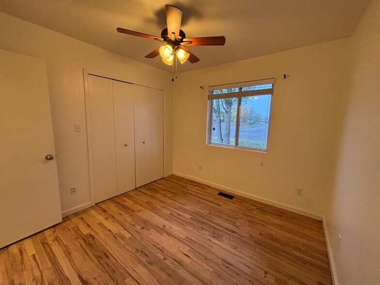 Bedroom #2 - 160 E Eads Dr