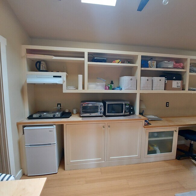 kitchenette - 134 S 12th St