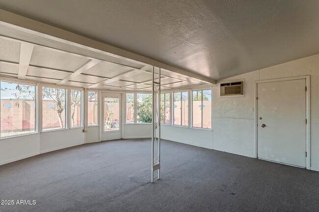 Building Photo - 7228 E Garfield St