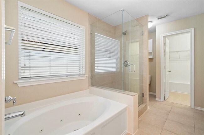 Building Photo - 35 N Star Ridge Cir