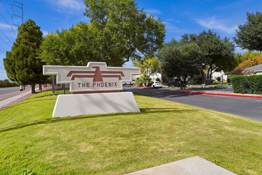 Building Photo - Phoenix Apts.