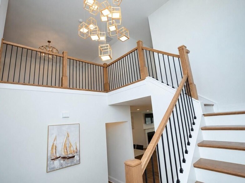 Building Photo - 6725 Dahlgren Ct