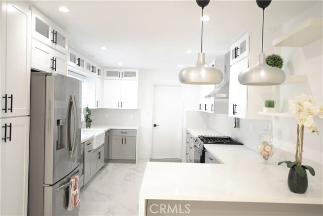 Building Photo - 5 Spicewood Way