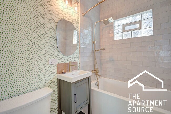 Building Photo - 2211 Pioneer Rd