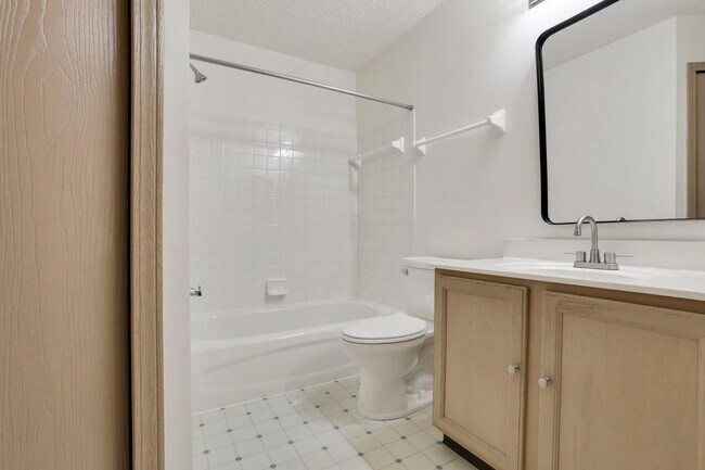 Building Photo - 4516 Harston Ave