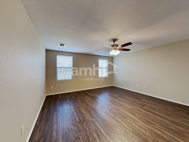 Building Photo - 8427 Cotton Valley Ln