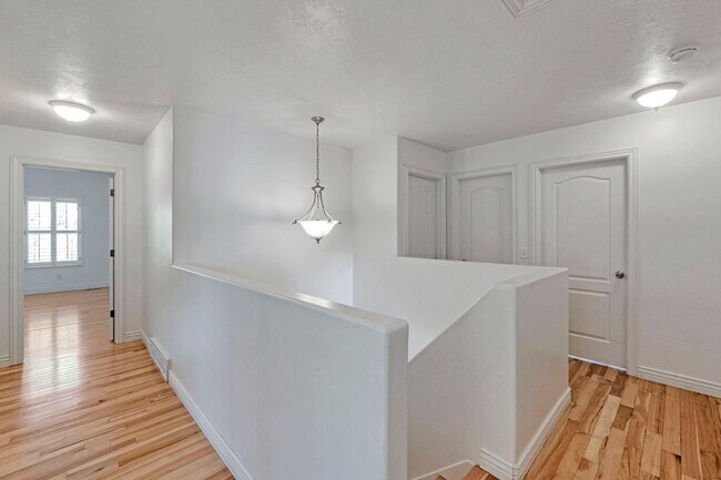 Building Photo - 503 N 850 W