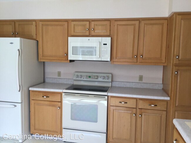 Building Photo - 2 br, 2 bath House - 228 Park Lane