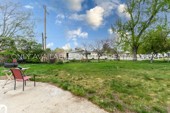 Building Photo - 291 N 600 E