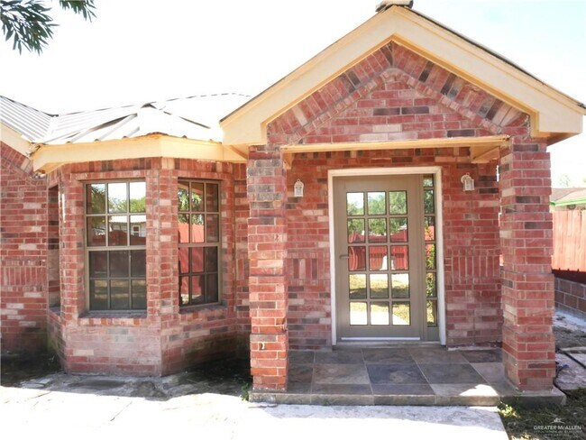 Building Photo - 31 Tamaulipas St