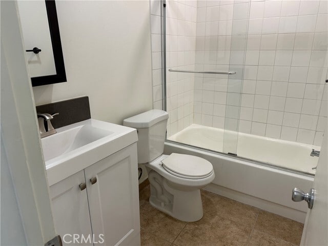 Building Photo - 440 W Orangewood Ave