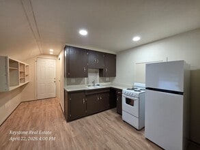 Building Photo - 09503