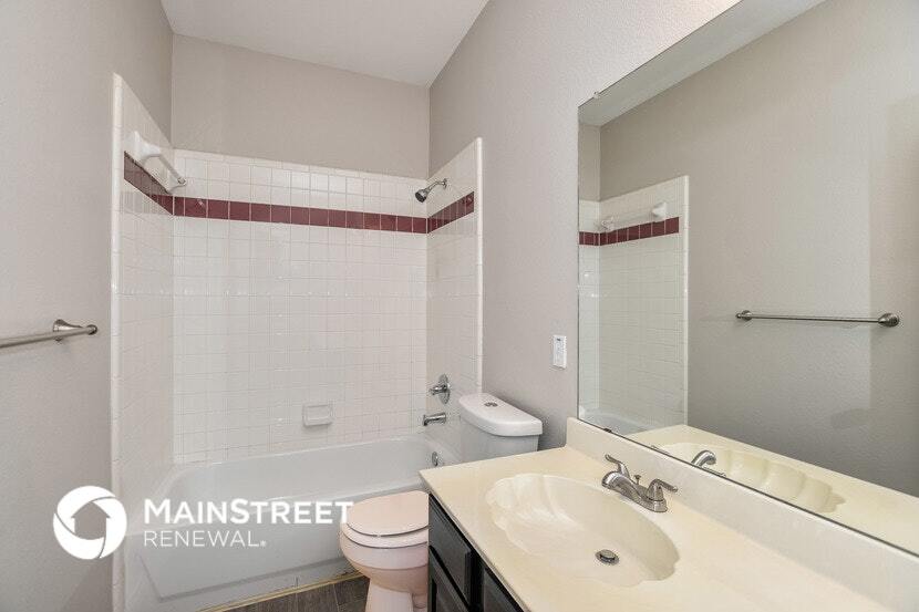 Building Photo - 4217 Forestedge Dr