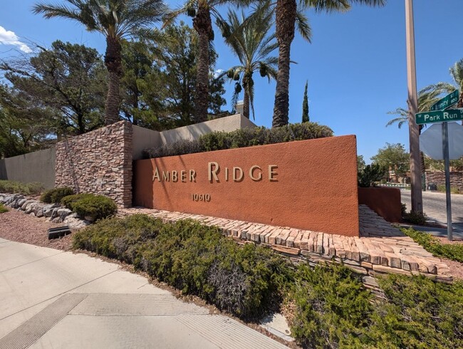 Building Photo - 820 Titan Peak Pl