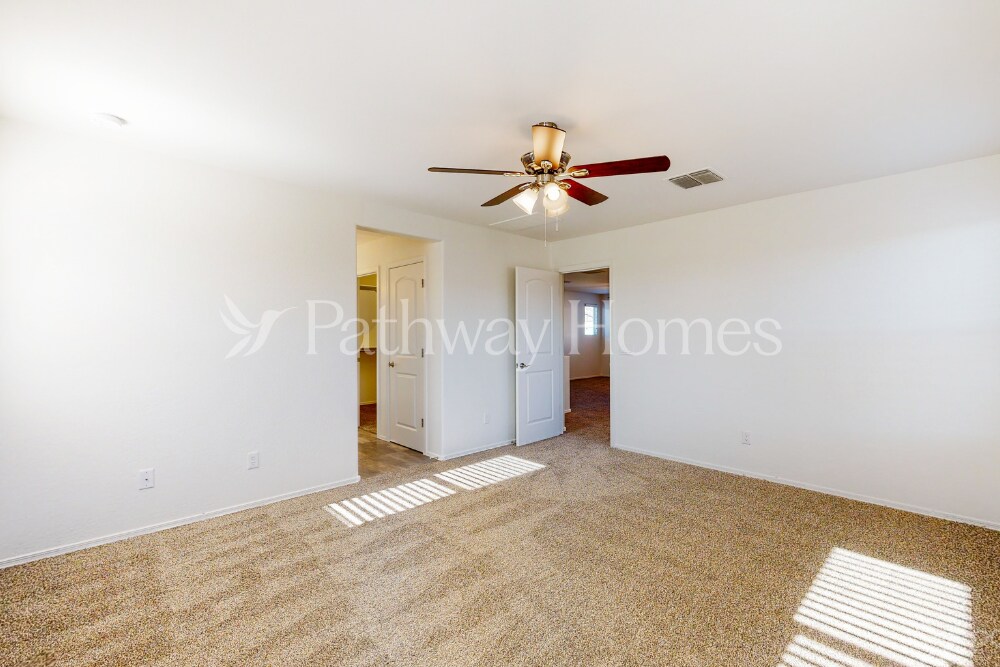 Building Photo - 16604 W Sierra St