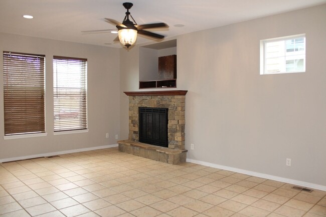 Building Photo - 5250 Corbett Dr