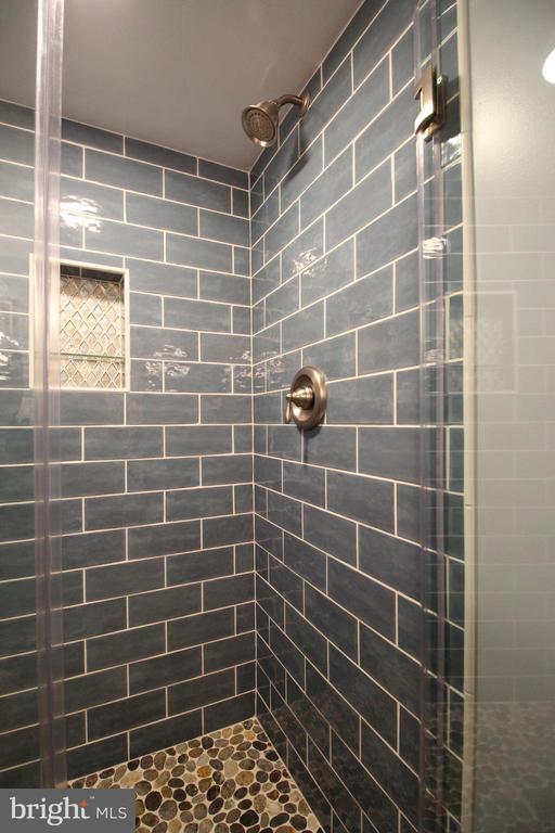 Building Photo - 4500 Lantern Pl