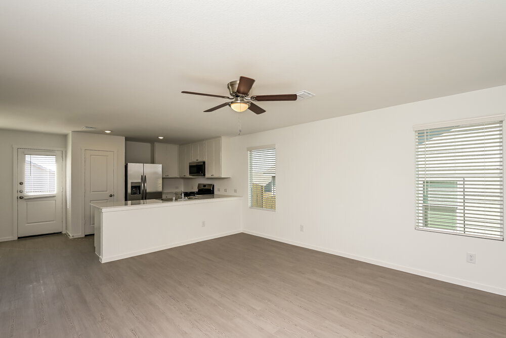 Building Photo - 10725 Revolver Dr