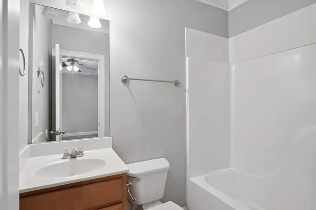 Private Bathroom - 1079 Marietta Blvd NW