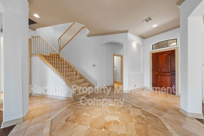 Building Photo - 131 Westcourt Ln