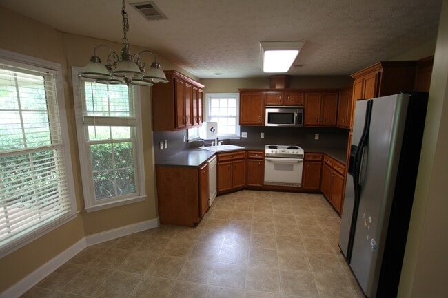Building Photo - Available Soon in Camden Ridge!